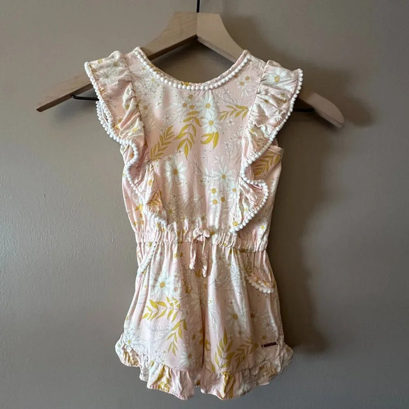 Toddler Girl's 4T Tahari Floral Romper Peach Pink Summer Cute Ruffles - Picture 2 of 8